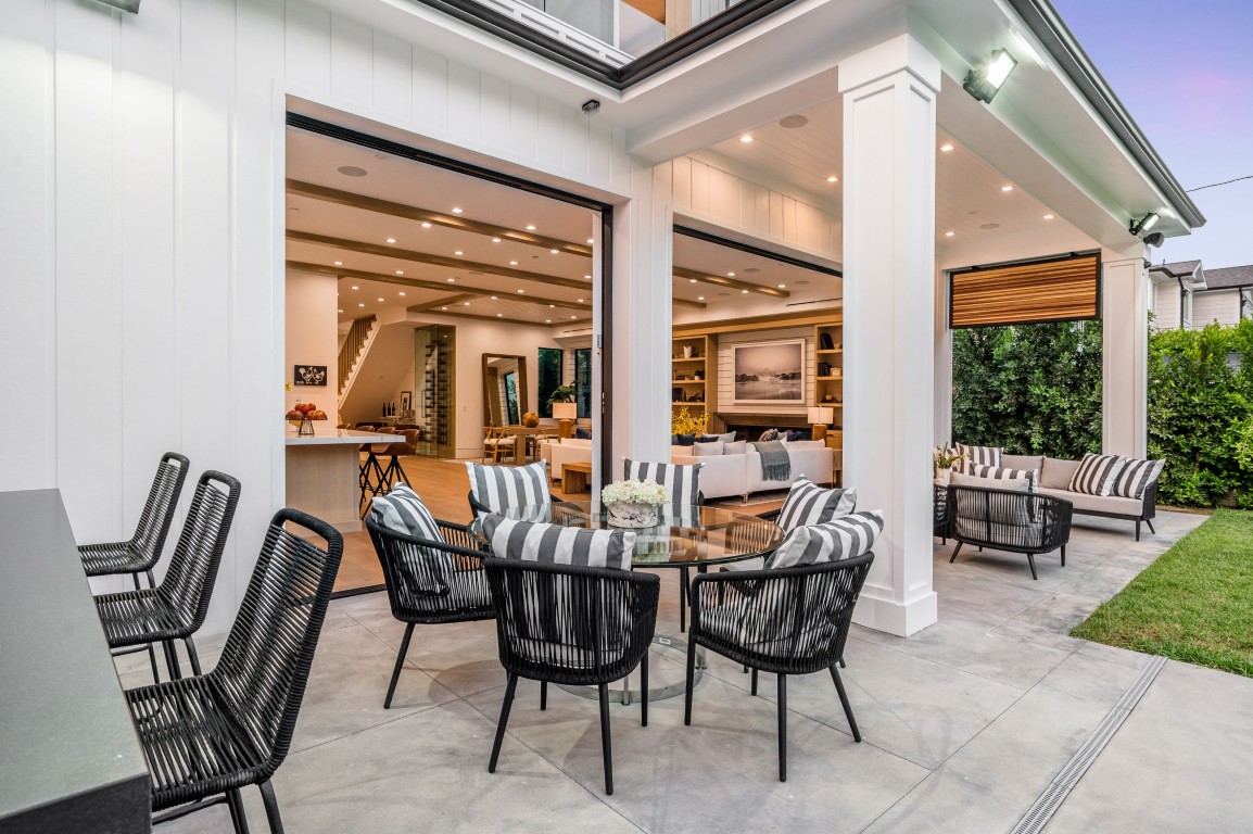 Outdoor Patio Painting